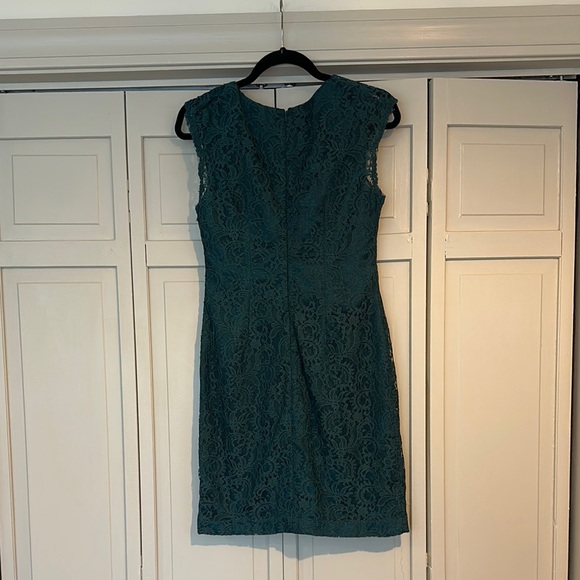 Elegant Teal Lace Dress - Picture 4 of 5